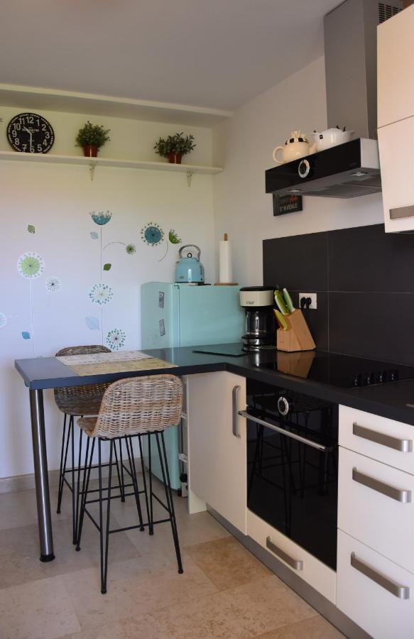 Apartment Paris Njivice Luaran gambar